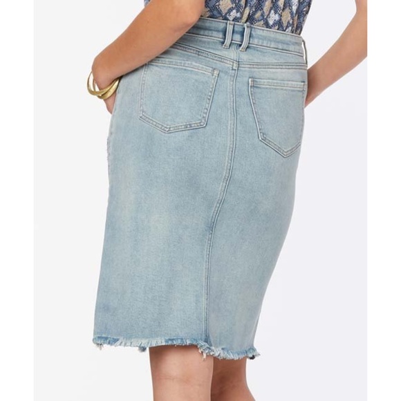 NEW NYDJ Denim Skirt Destructed Radiance 12 - Picture 3 of 17
